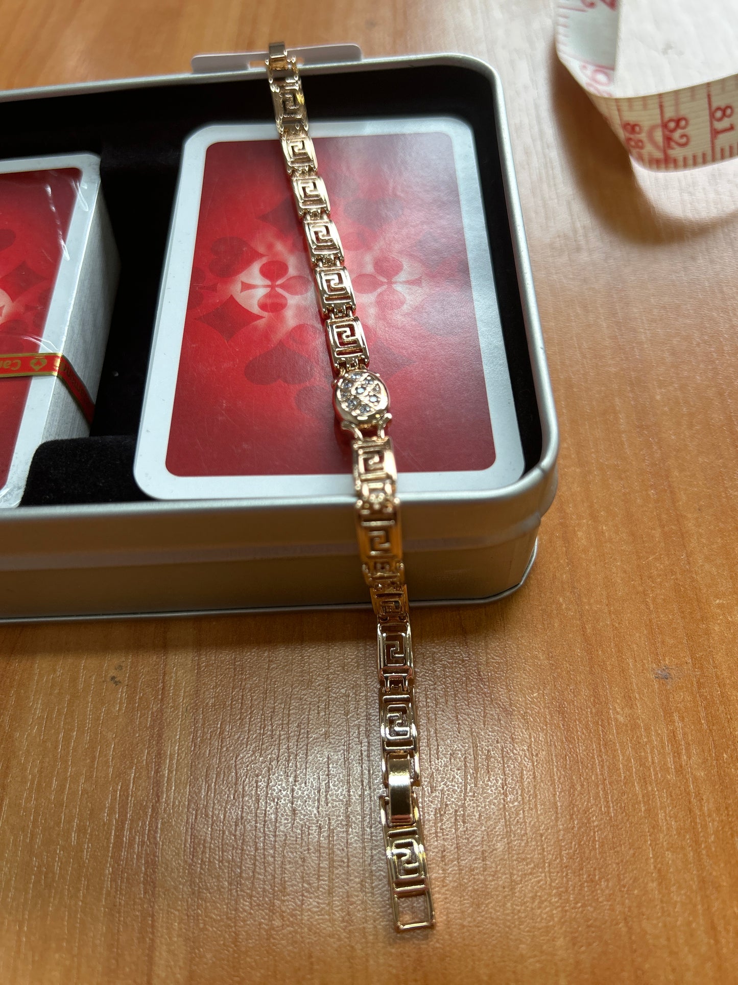 B006 BRANSOLETKA DAMSKA ZŁOTA ZE STALI CHIRURGICZNEJ