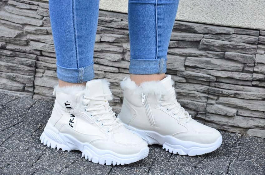Buty Zimowe OCIEPLANE ŚNIEGOWCE TURYSTYCZNE Sportowe Sneakers TRAPERY MODA