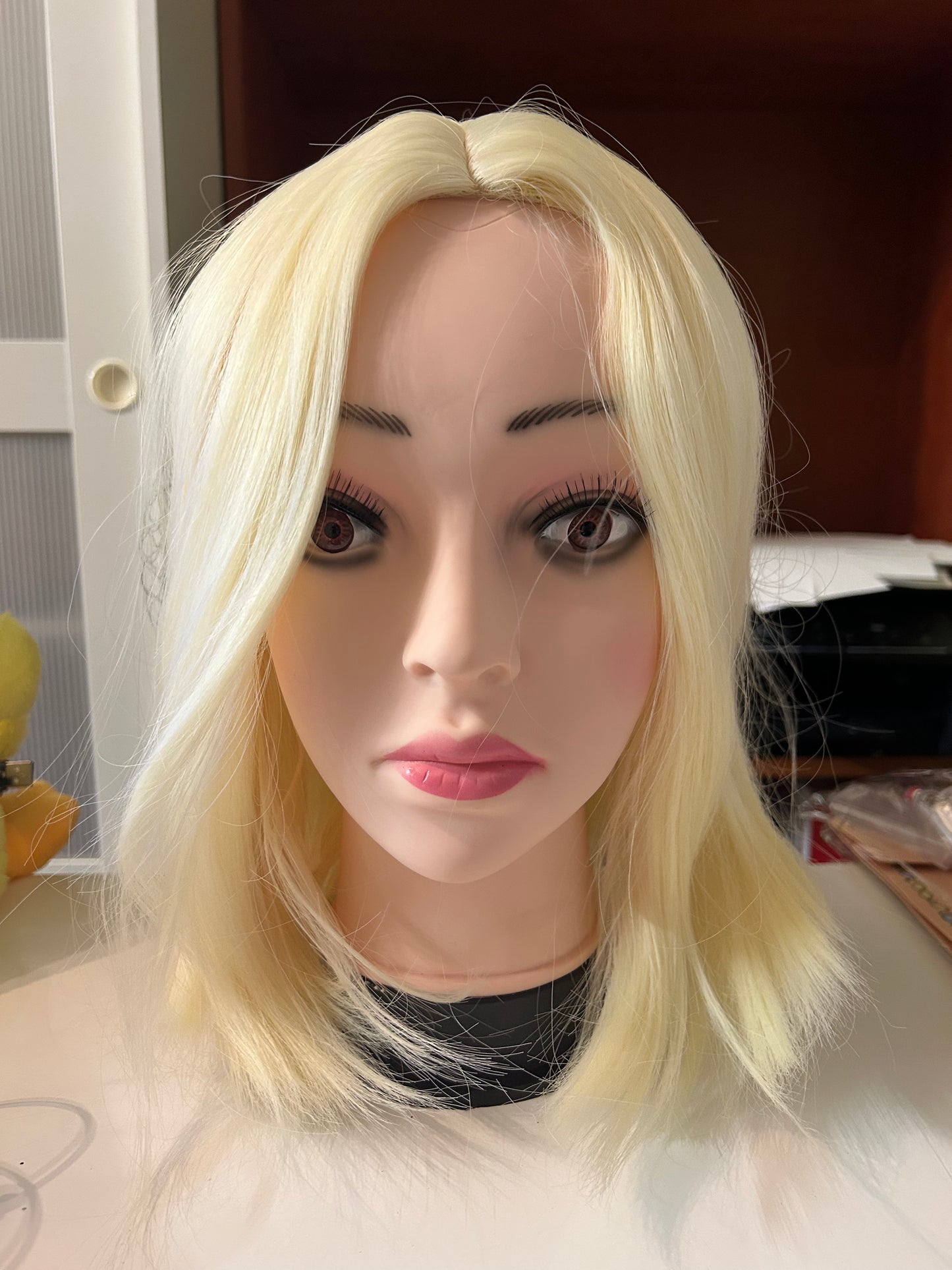 Włosy Peruka Damska Typu BOB Jasny Blond z Koronką 35cm No.028 380g