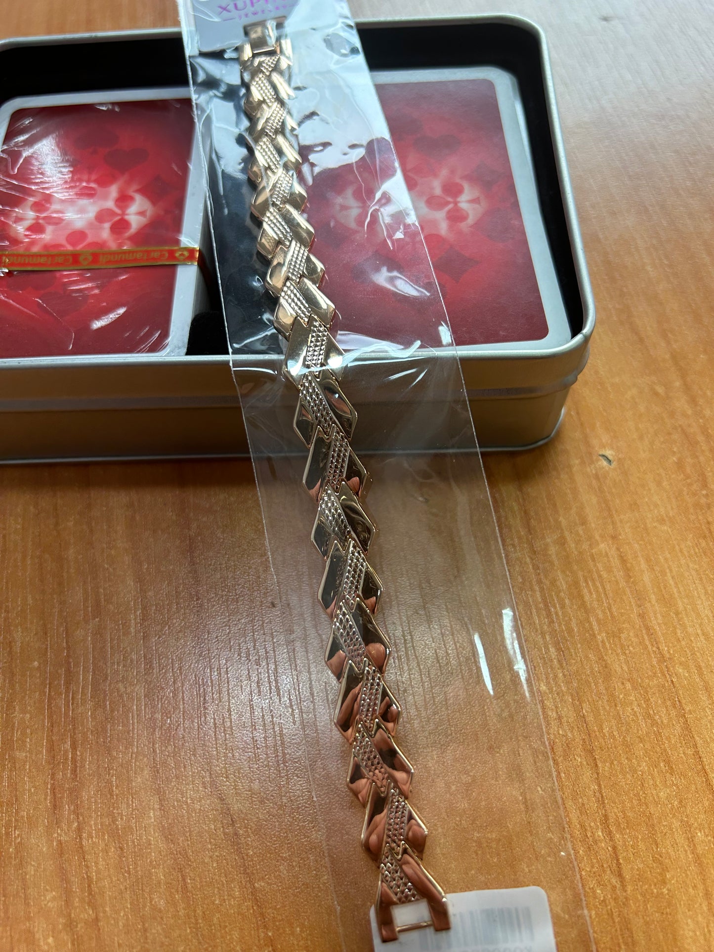 B003 BRANSOLETKA DAMSKA ZŁOTA ZE STALI CHIRURGICZNEJ