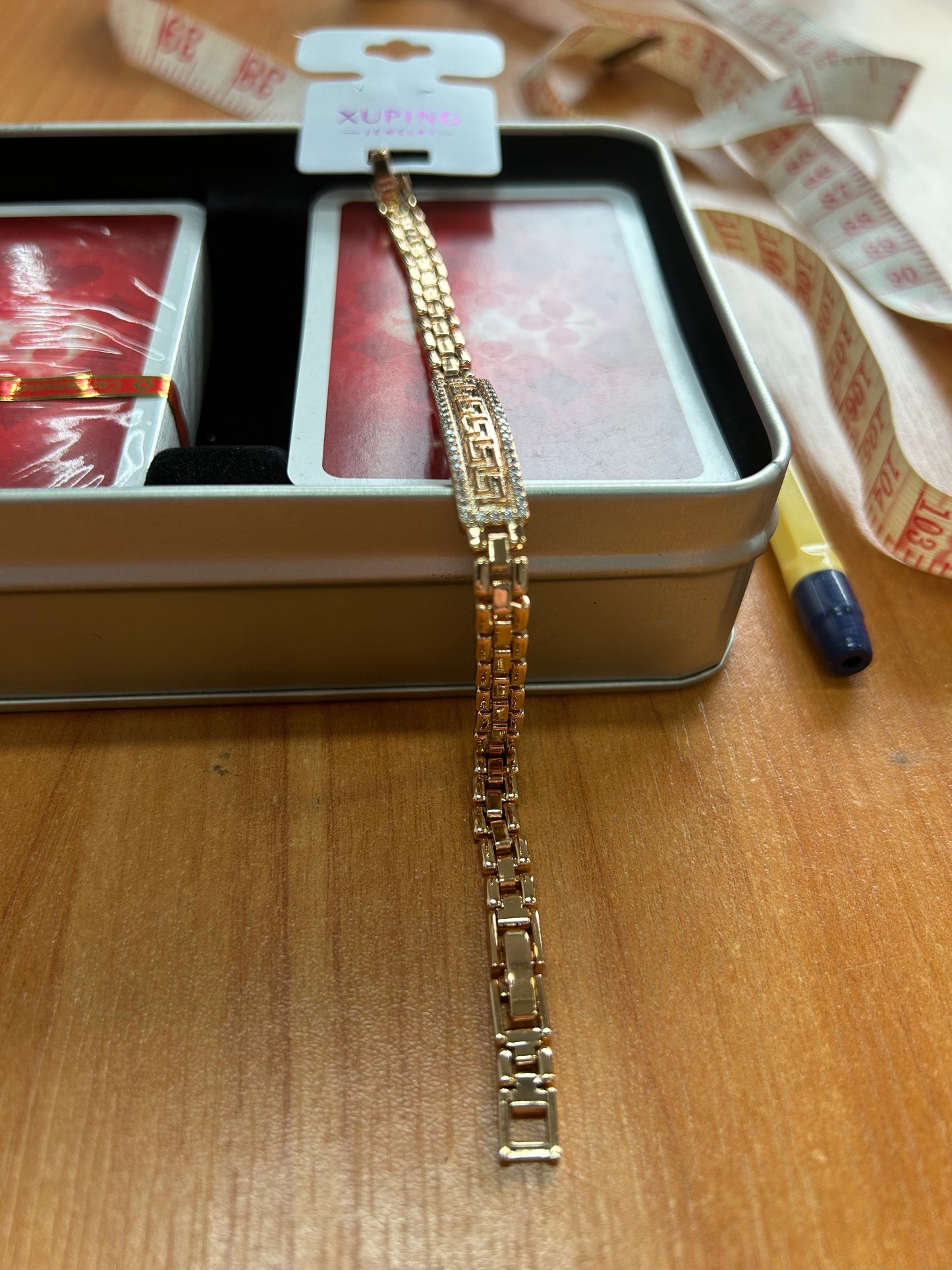 B009 BRANSOLETKA DAMSKA ZŁOTA ZE STALI CHIRURGICZNEJ