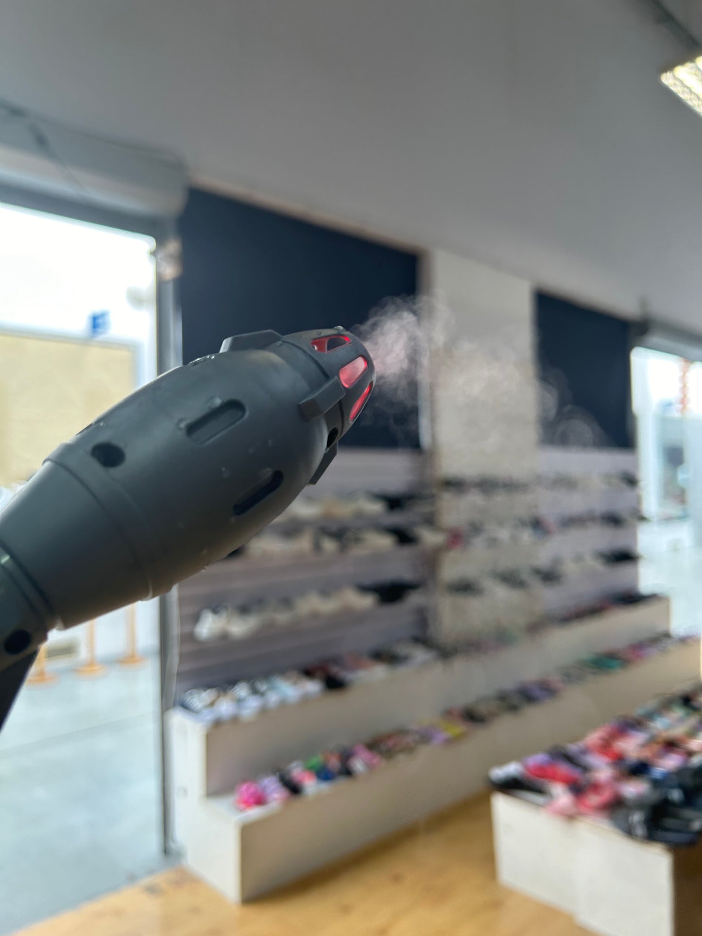 Karabin rakietnica ze światłemi dźwiękiem 55cm + BATERIE 4 sztuk